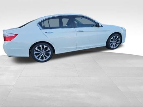 Used 2013 Honda Accord Sport image 21