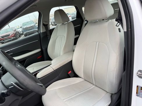 Certified 2024 Hyundai Sonata SEL image 8