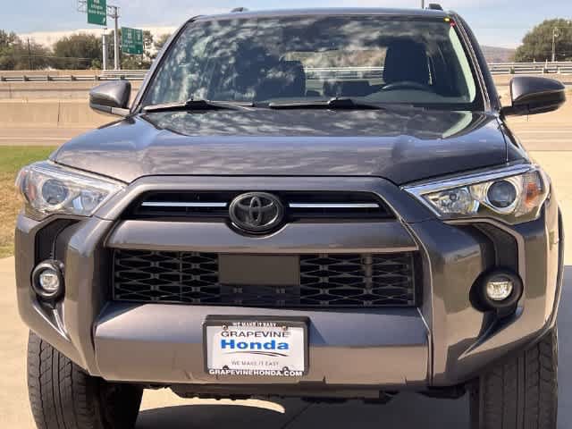 Used 2022 Toyota 4Runner SR5 AWD/4WD image 7