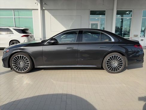 Used 2025 Mercedes-Benz E 350 Sedan image 3