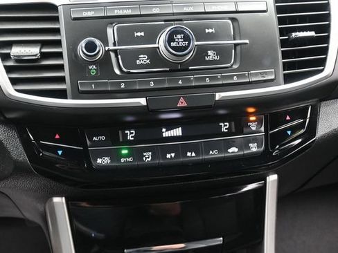 Used 2016 Honda Accord LX image 21