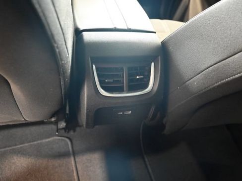 Used 2019 Chevrolet Blazer LT AWD/4WD image 26