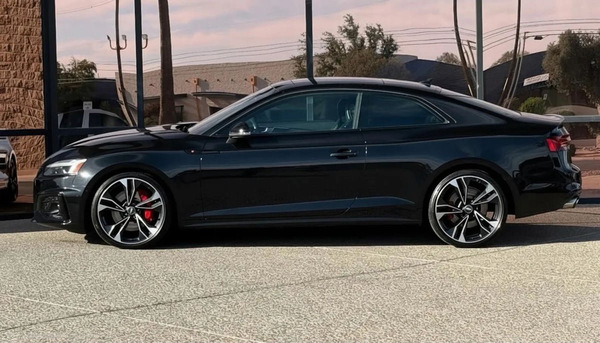 Used 2023 Audi S5 Premium Plus w/ Premium Plus AWD/4WD image 4