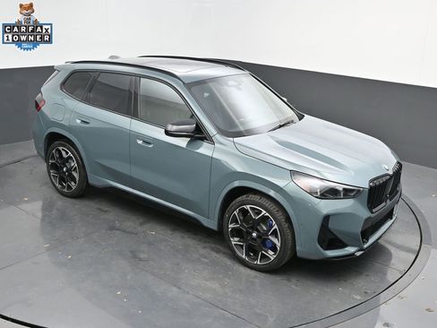Used 2025 BMW X1 M35i w/ Premium Package image 34