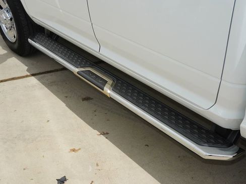 Used 2024 RAM 2500 Tradesman w/ Chrome Appearance Group image 13