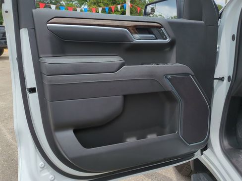 Certified 2026 GMC Sierra 1500 Elevation AWD/4WD image 14
