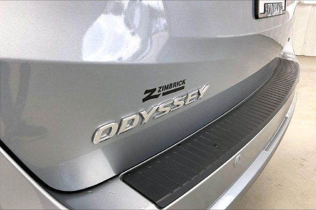 Certified 2026 Honda Odyssey Touring image 9