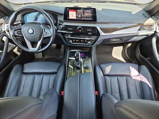 Used 2019 BMW 540i w/ Executive Package RWD image 19