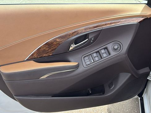 Used 2014 Buick LaCrosse Leather FWD image 14