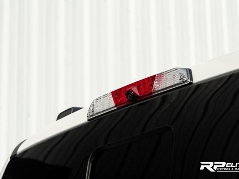 Used 2022 Ford F450 Limited w/ FX4 Off-Road Package image 56