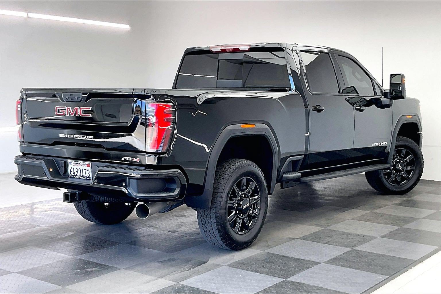 Used 2026 GMC Sierra 2500 AT4 w/ AT4 Premium Plus Package AWD/4WD image 13