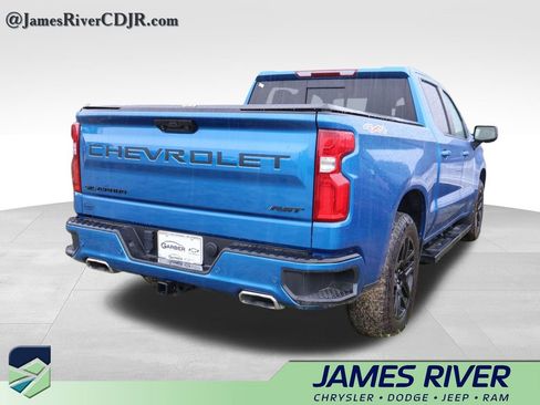 Used 2023 Chevrolet Silverado 1500 RST w/ Convenience Package II AWD/4WD image 8