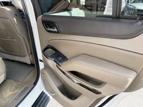 Used 2016 GMC Yukon SLT w/ Open Road Package RWD image 15