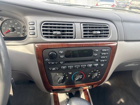 Used 2006 Ford Taurus SEL image 15