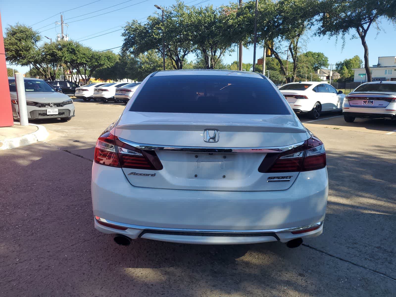 Used 2017 Honda Accord Sport Special Edition image 5