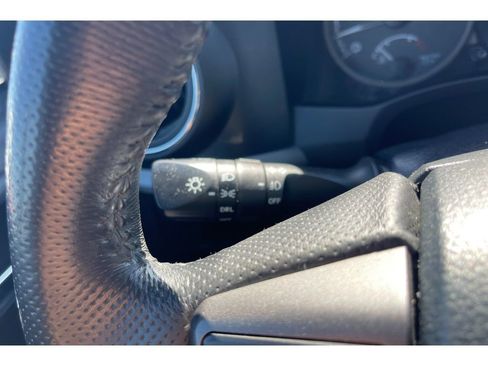 Used 2019 Toyota Tacoma TRD Off-Road w/ Technology Package RWD image 36