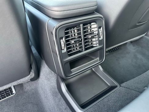 New 2025 Porsche Taycan 4S image 23