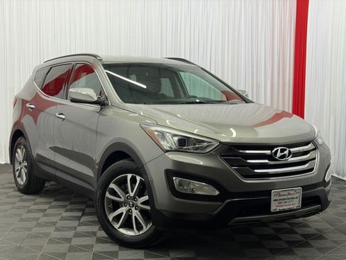 Used 2014 Hyundai Santa Fe Sport 2.0T AWD/4WD image 2