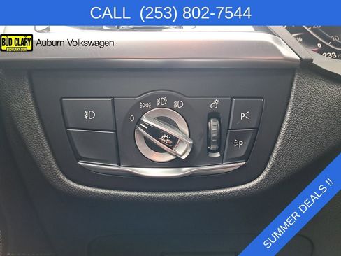 Used 2021 BMW X3 xDrive30e w/ Executive Package AWD/4WD image 14