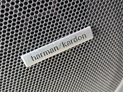 Used 2021 Subaru Ascent Limited w/ Technology Package image 25