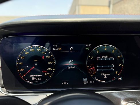 Used 2020 Mercedes-Benz AMG GT 63 image 25