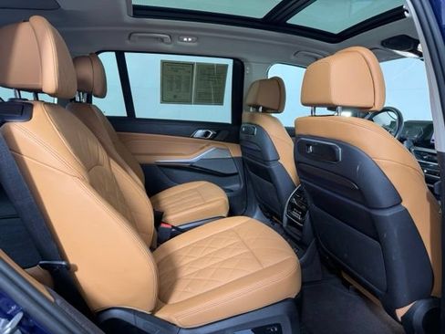Used 2024 BMW X7 xDrive40i w/ Executive Package AWD/4WD image 20