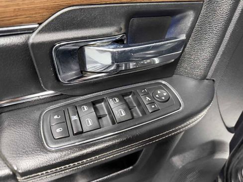 Used 2015 RAM 3500 Laramie AWD/4WD image 15