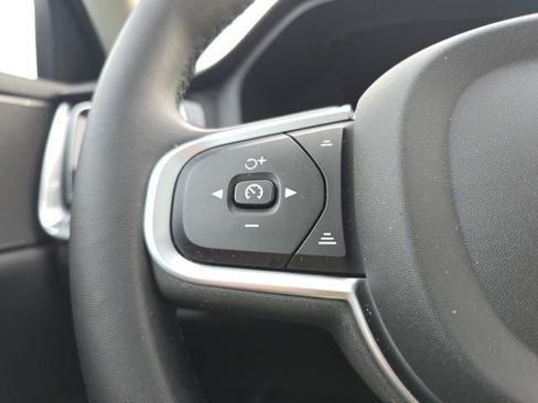 Certified 2023 Volvo S60 B5 Core w/ Climate Package image 31