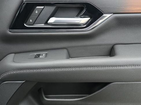 New 2026 GMC Yukon XL Denali w/ Sun & Power Step Package AWD/4WD image 20