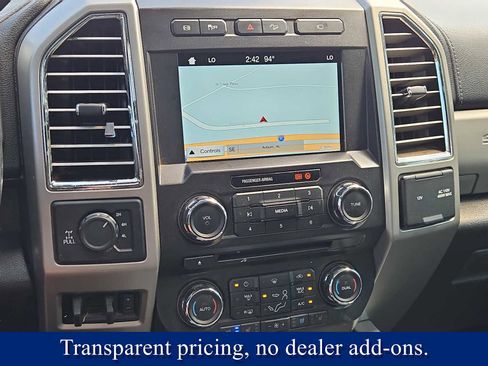 Used 2017 Ford F250 Lariat w/ Lariat Ultimate Package AWD/4WD image 26