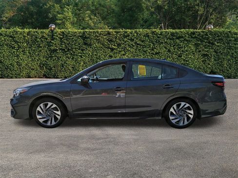 Used 2024 Subaru Legacy Limited image 7