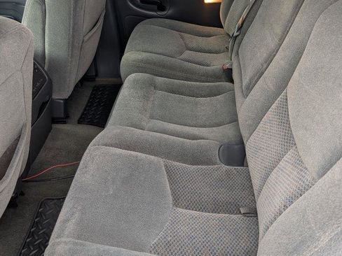 Used 2003 Chevrolet Silverado 2500 LS RWD image 14