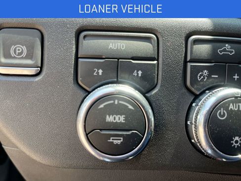 New 2025 GMC Sierra 1500 SLE w/ Preferred Package image 26