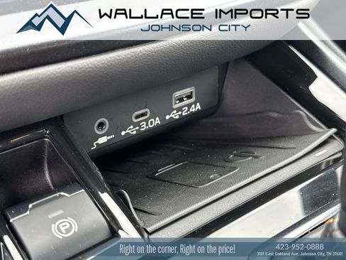Used 2025 Subaru Outback Wilderness AWD/4WD image 20