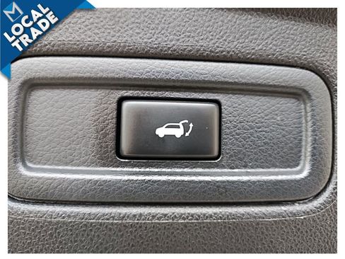 Used 2016 INFINITI QX70 AWD w/ Premium Package image 30