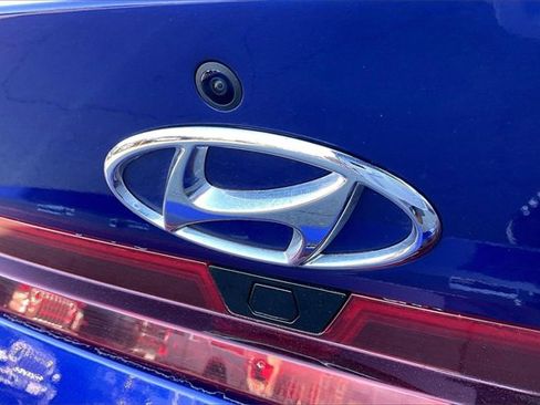 Used 2023 Hyundai Elantra SEL image 31