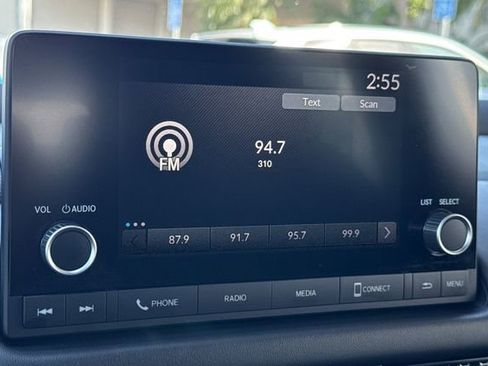 Certified 2025 Honda HR-V Sport image 22