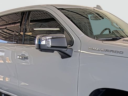 New 2024 Chevrolet Silverado 1500 LTZ AWD/4WD image 17