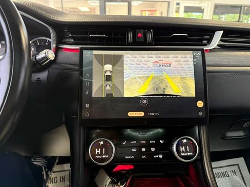 Used 2022 Jaguar F-PACE S AWD/4WD image 18