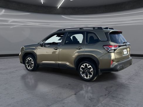 Certified 2026 Subaru Forester Premium AWD/4WD image 4