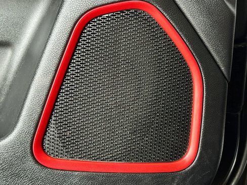 Used 2018 Jeep Compass Trailhawk w/ Leather Interior Group AWD/4WD image 22