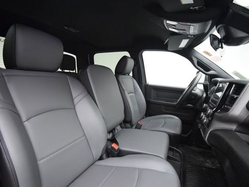 New 2026 RAM 5500 Tradesman AWD/4WD image 15