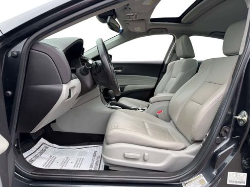 Used 2016 Acura ILX FWD image 10