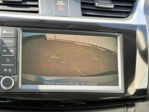 Used 2019 Nissan Sentra SV FWD image 22