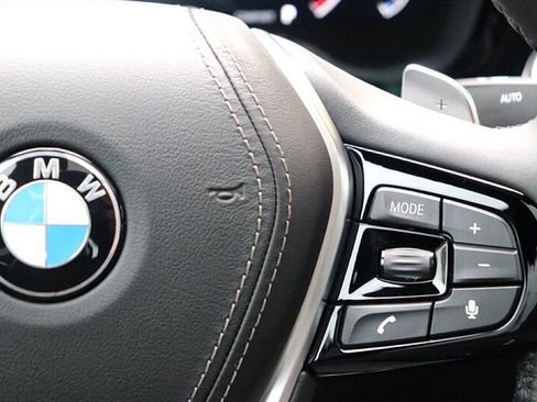Used 2019 BMW 540i xDrive w/ Executive Package image 35