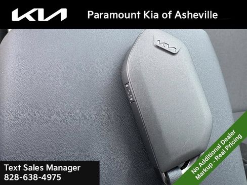 New 2026 Kia K4 FWD image 28