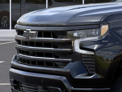 New 2026 Chevrolet Silverado 1500 High Country w/ Midnight Edition AWD/4WD image 14