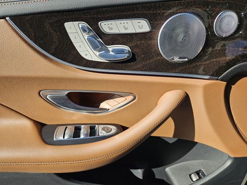 Certified 2018 Mercedes-Benz E 400 Coupe image 22