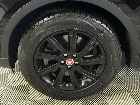 Certified 2020 Jaguar E-PACE image 7