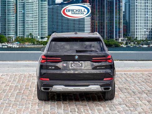 Used 2026 BMW X5 sDrive40i image 3